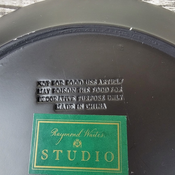 Vintage 90s Raymond Waites Studio Decorative Plate - Picture 3 of 5